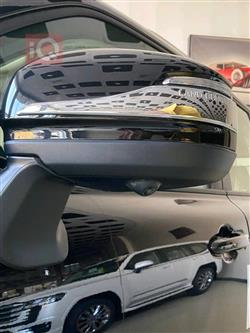 تۆیۆتا لاند کروزەر